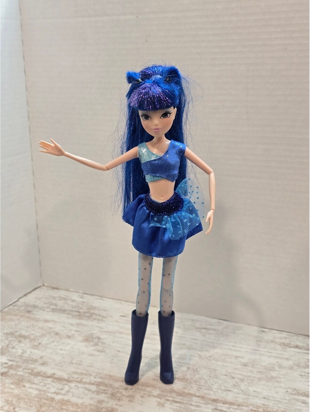 Winx Club Believix Power Muse Doll "Original outfit" no wings Jakks Pacific 2014